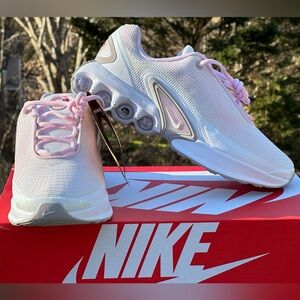 NEW Nike Pink Air Max DN BG Casual Sneaker Size Youth 7 (7Y) ; fits Womens 8.5